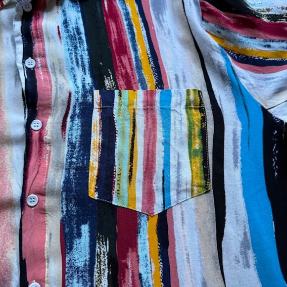 Men's Striped Pattern Button Up Shirt - Picture 9 of 11